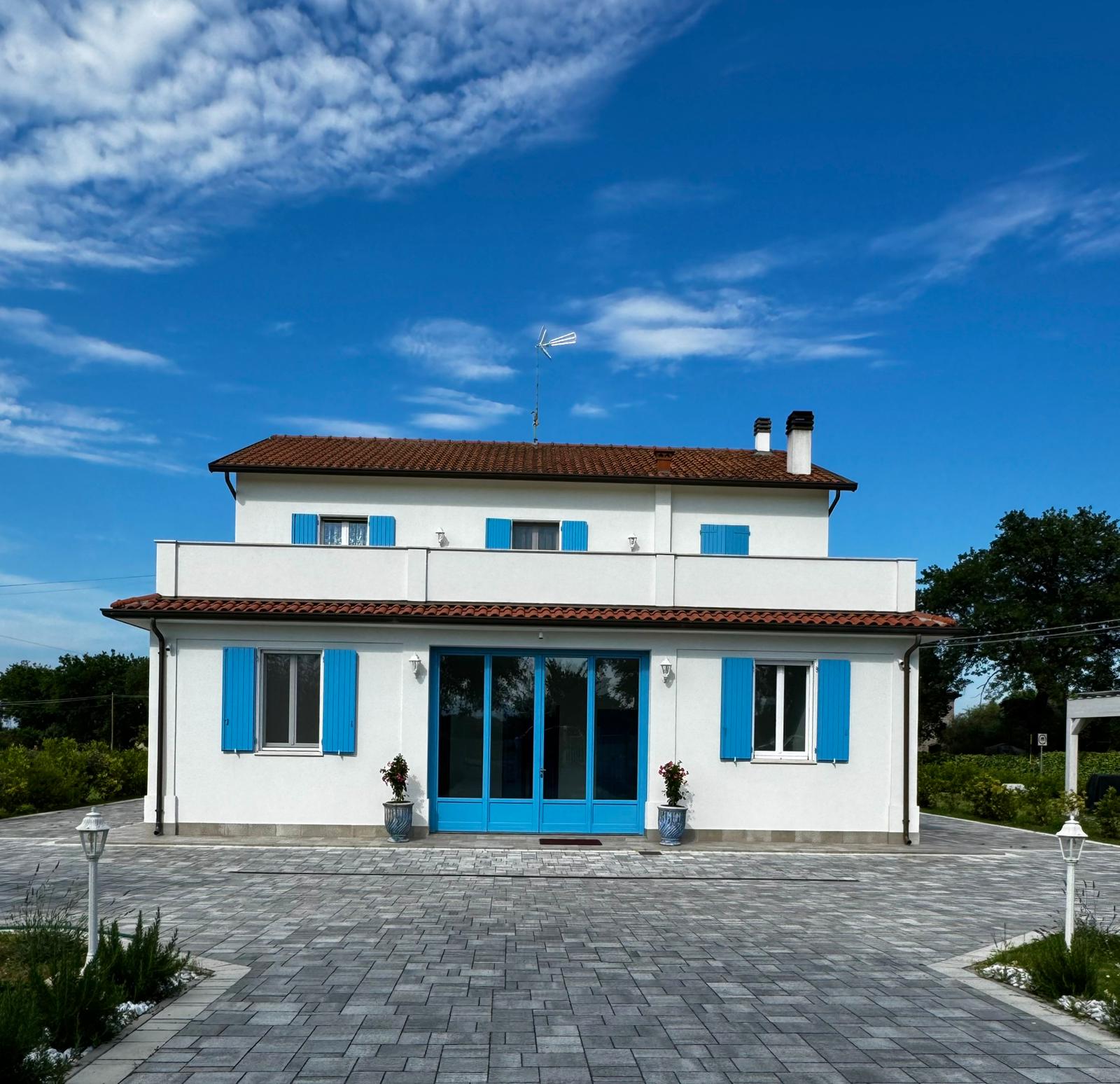 Facciata principale centrata Maison Fralù